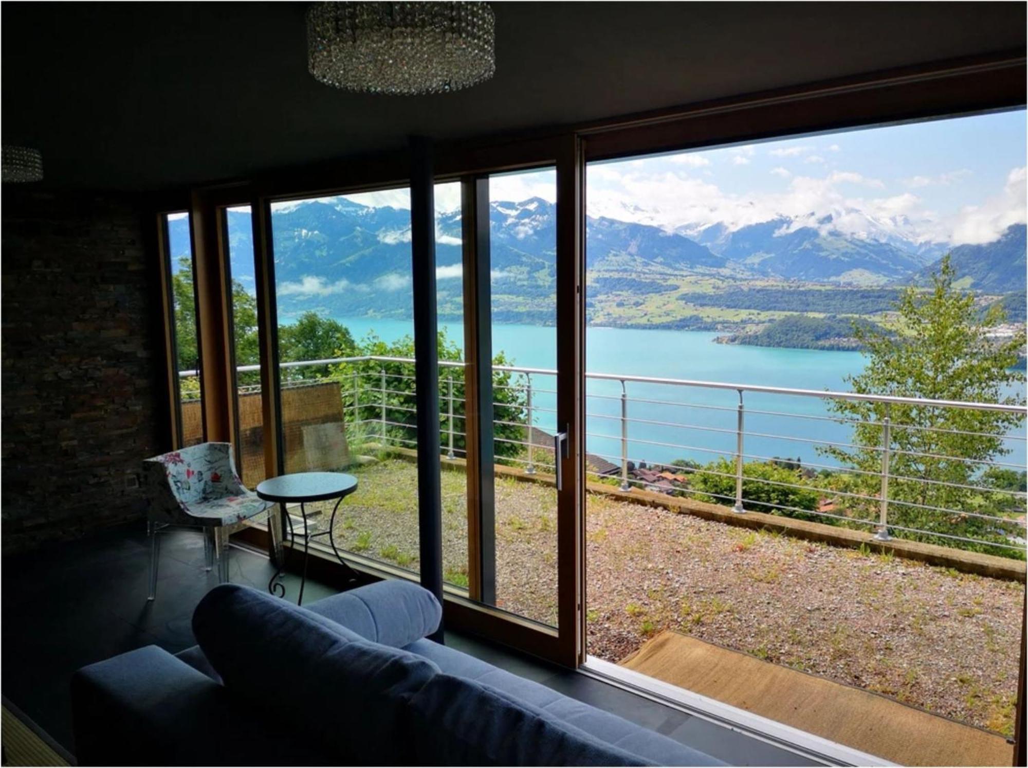 Chalet With View Of The Mountains And The Thun Lake ジーグリスヴィル エクステリア 写真