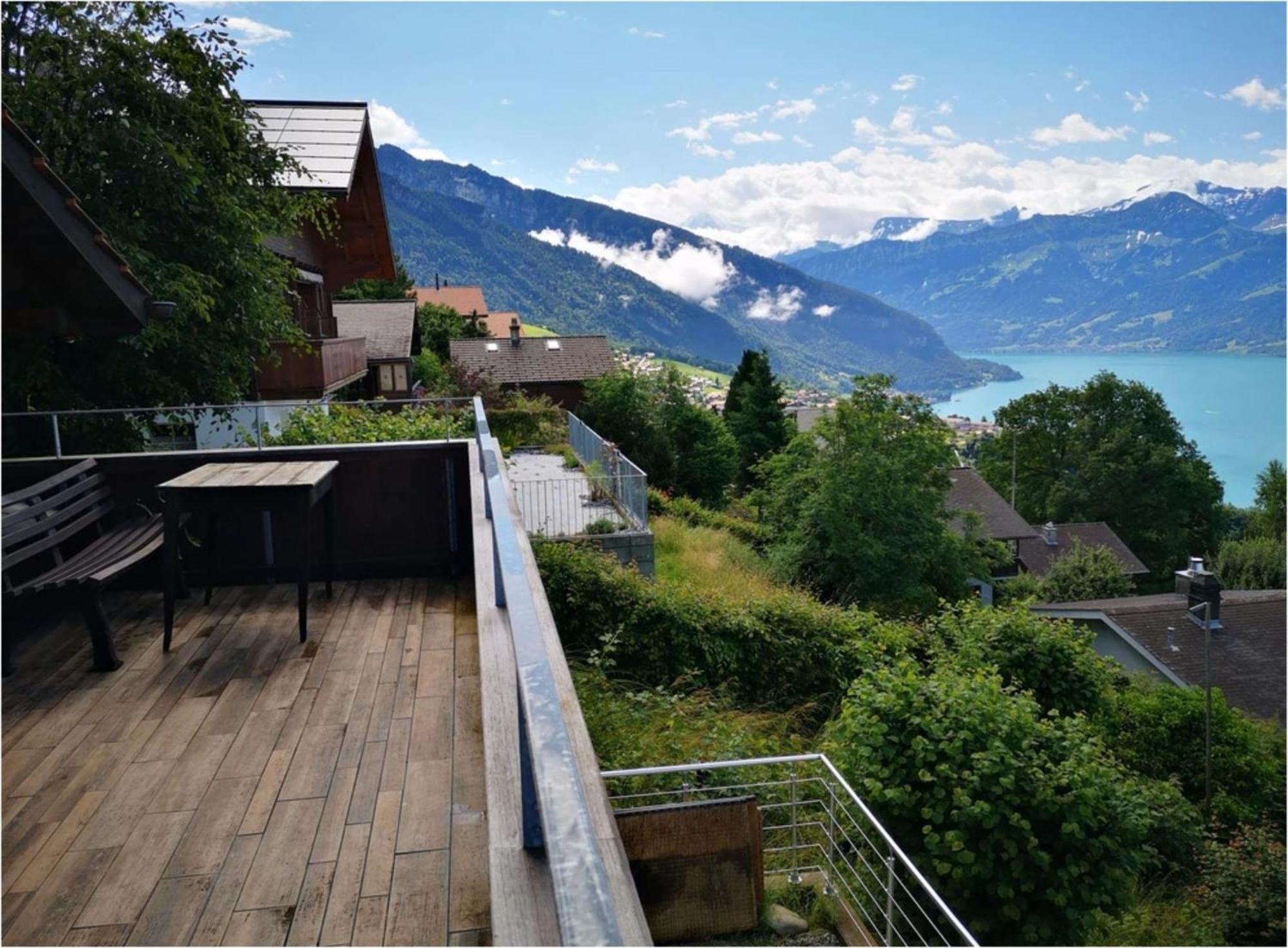 Chalet With View Of The Mountains And The Thun Lake ジーグリスヴィル エクステリア 写真