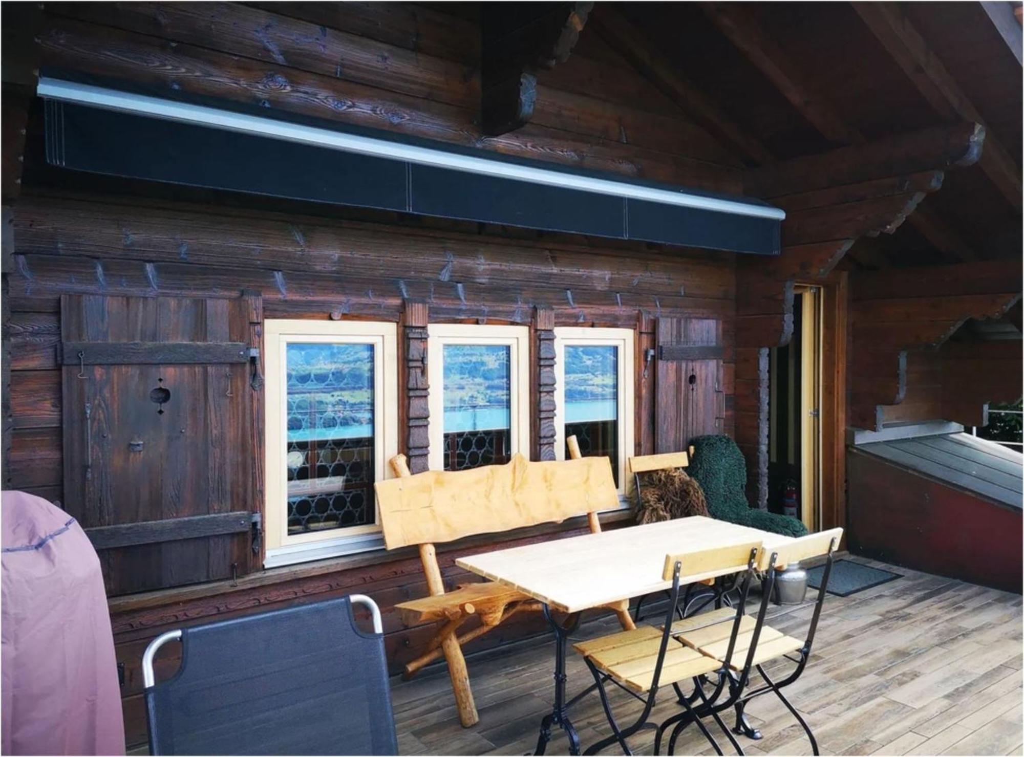 Chalet With View Of The Mountains And The Thun Lake ジーグリスヴィル エクステリア 写真